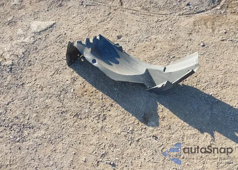 2015 Chevrolet Traverse Ls z USA, uszkodzony, nr VIN 1GNKRFEDXFJ275799